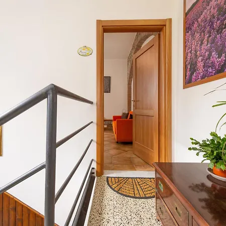 Podere La Grande Quercia Farm stay *