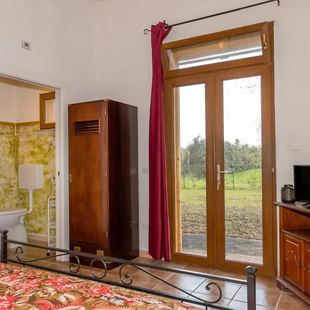 Podere La Grande Quercia Farm stay